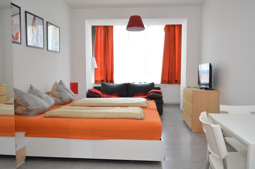 Ferienwohnung Zentrum/Hauptbahnhof Leipzig Bagian luar foto