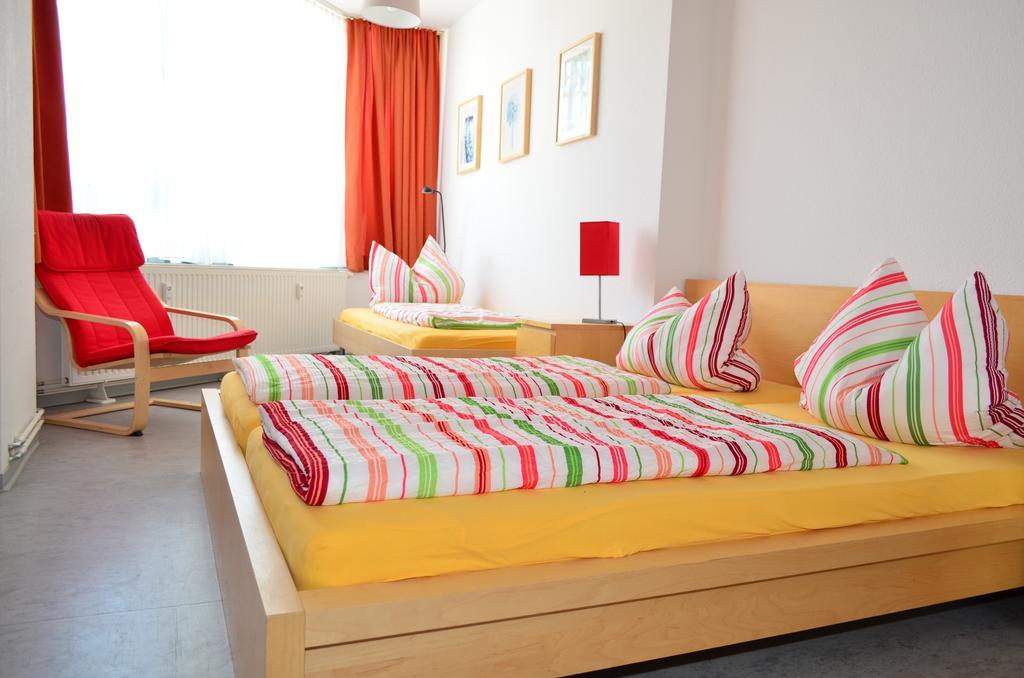 Ferienwohnung Zentrum/Hauptbahnhof Leipzig Bagian luar foto
